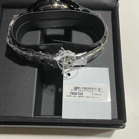 MOVADO BLUE. SERIES 800 Battery. Never used. New . - Picture 9 of 9